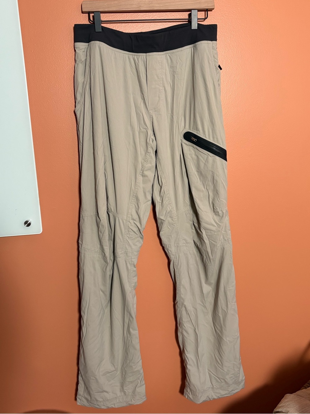 Lululemon Men’s Seawall Track Pant II Lined Light Cream Size Large